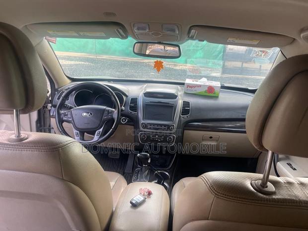 Kia Sorento LX 4dr SUV AWD (2.4L 4cyl 6A) 2014 Silver