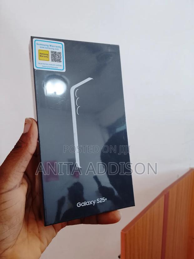 New Samsung Galaxy S25+ 256 GB Black · Photo 4