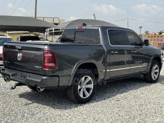 Dodge RAM 2020 Gray
