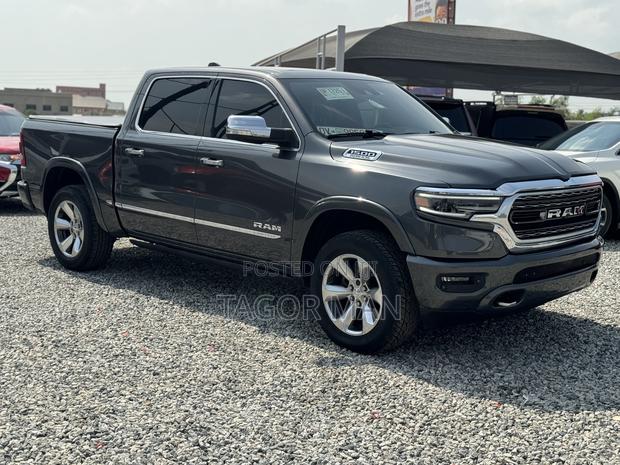 Dodge RAM 2020 Gray