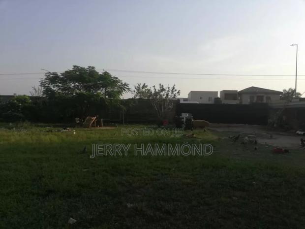 East Airport Land on Road Side for Sale 3and Half Plot · Photo 3