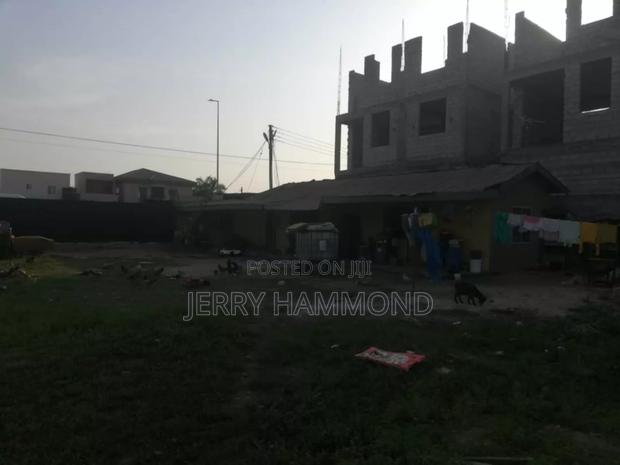 East Airport Land on Road Side for Sale 3and Half Plot · Photo 4