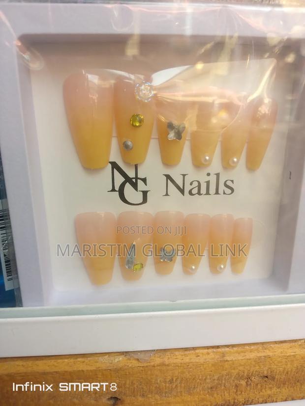 Designed Ng Nails (Finger) photo 2
