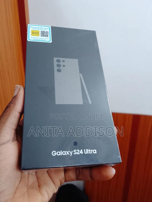 New Samsung Galaxy S24 Ultra 256 GB Black · Photo 4