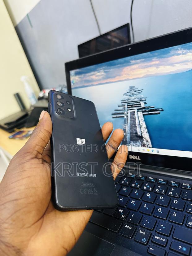 Samsung Galaxy A33 5G 128 GB Black · Photo 4