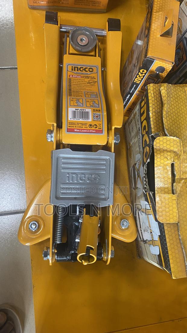 Ingco Hydraulic Floor Jack 2.5t · Photo 4
