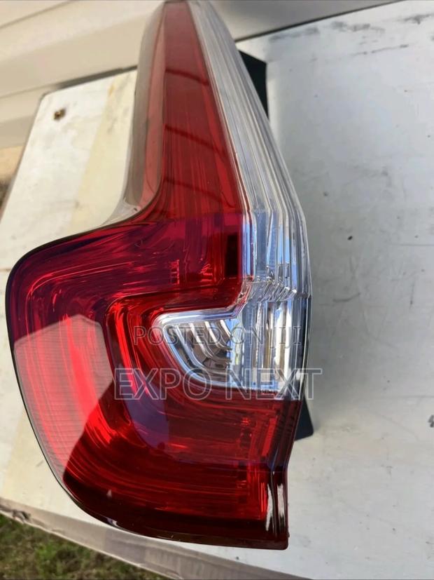 2017–2022 Honda Cr-v Left Driver Side Outer Tail Light Lamp photo 6