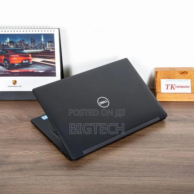 Laptop Dell Latitude 7390 8GB Intel Core I7 SSD 256GB photo 2