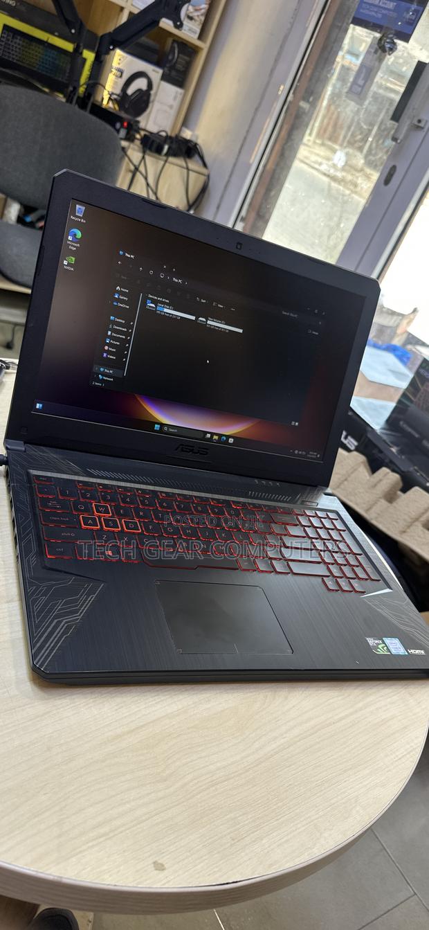 Laptop Asus 16GB Intel Core I5 HDD+SSD 1T