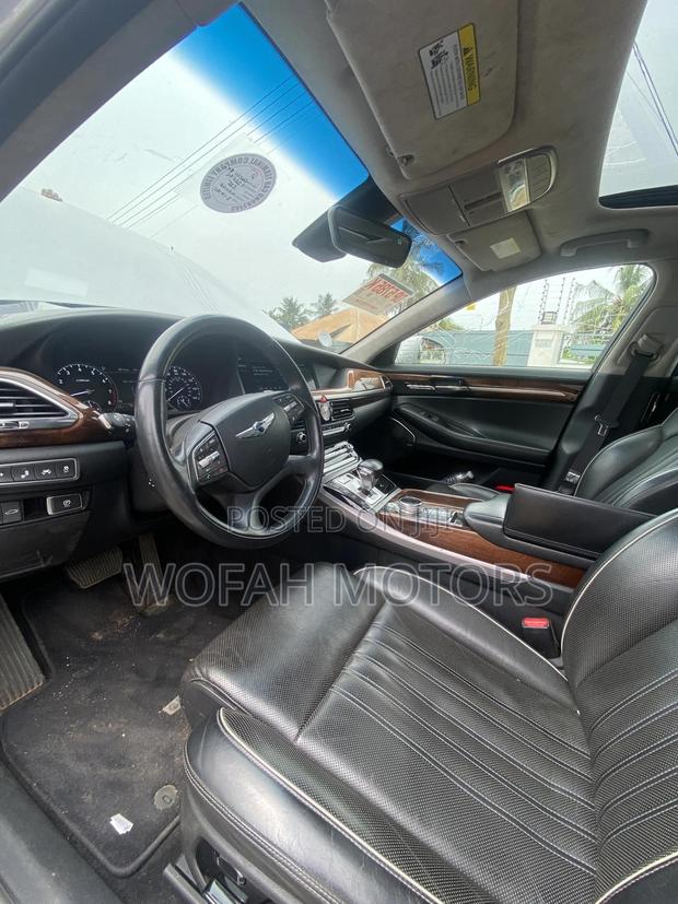 Genesis G90 2017 Silver