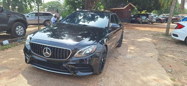 Mercedes-Benz E300 2019 Black