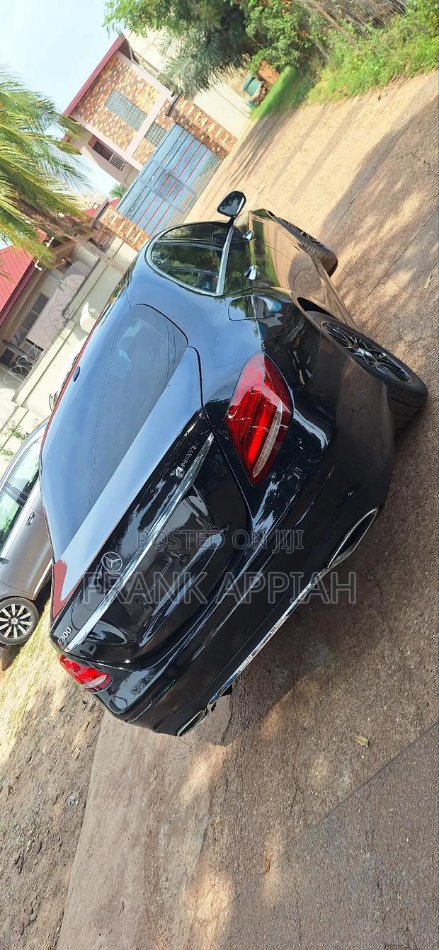 Mercedes-Benz E300 2019 Black