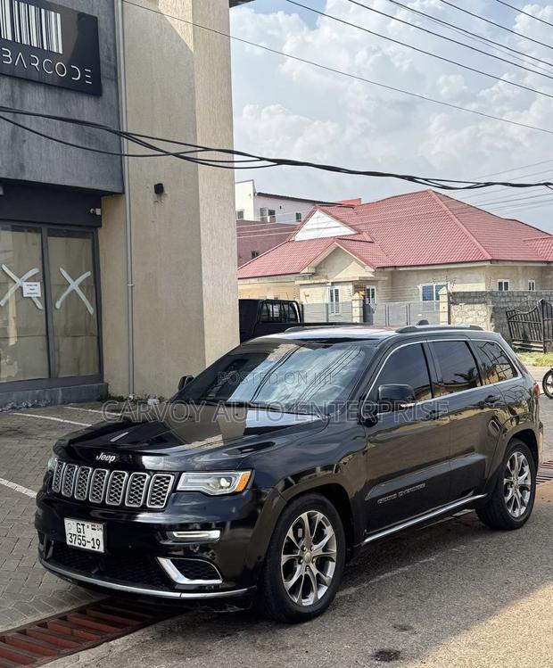Jeep Grand Cherokee Summit 4dr 4x4 2019 Black