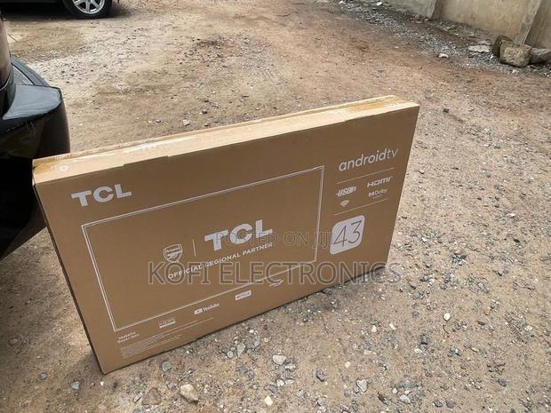 TCL 43” Brightedge Smart Tv · Photo 3