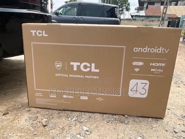 TCL 43” Visionplus Smart Tv · Photo 3