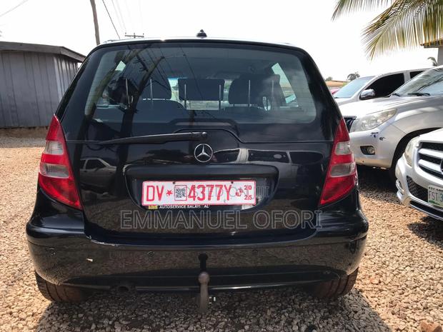 Mercedes-Benz A-Class 2012 Black