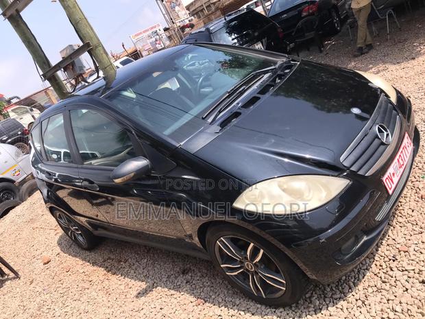 Mercedes-Benz A-Class 2012 Black