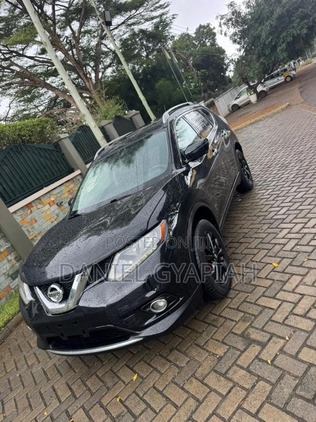 Nissan Rogue SV AWD 2016 Black
