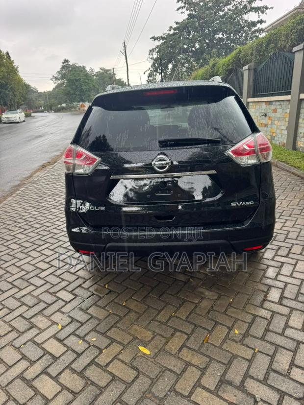 Nissan Rogue SV AWD 2016 Black