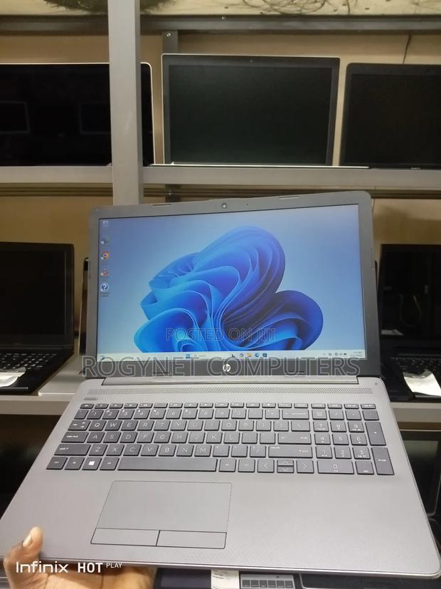 Laptop HP Stream Notebook 8GB AMD Ryzen 3 SSD 256GB