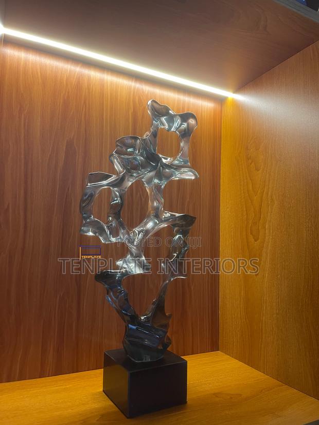 Stone Flow Sculpture photo 3