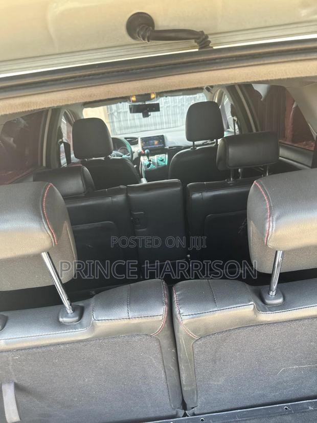 Toyota Wish 2013 White