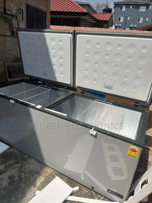 Bruhm Commercial Deep Freezer 985 Litres photo 4