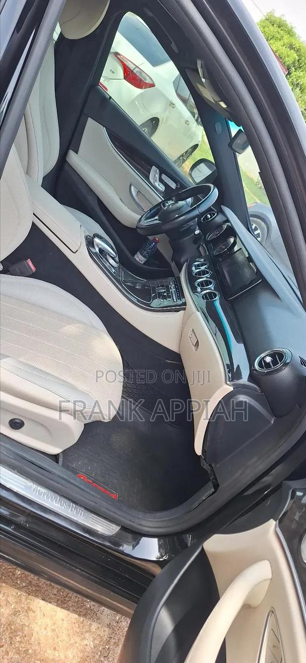 Mercedes-Benz E300 2019 Black