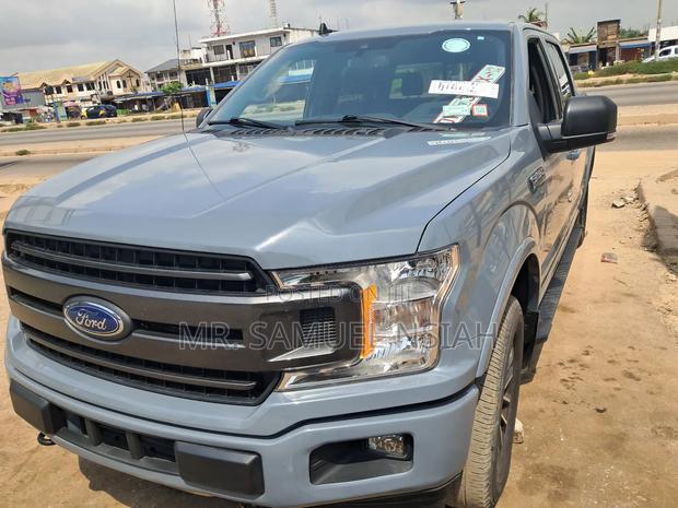 Ford F-150 XLT 4x4 SuperCrew Cab Styleside 5.5 ft. box 145 in. WB 2019