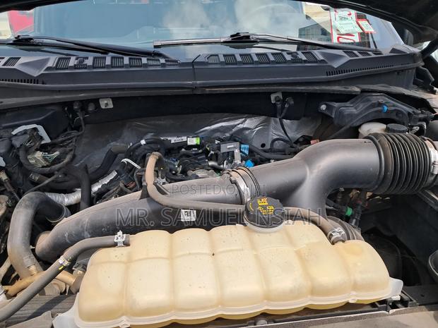 Ford F-150 XLT 4x4 SuperCrew Cab Styleside 5.5 ft. box 145 in. WB 2019