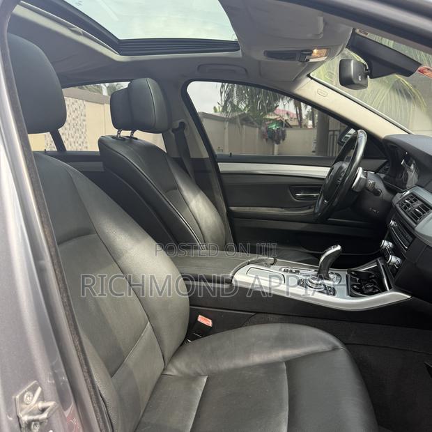 BMW 523i 2013 Gray