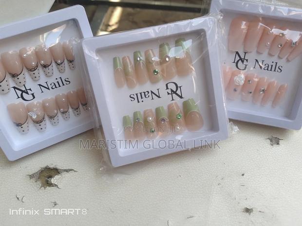 Designed Ng Nails (Finger)