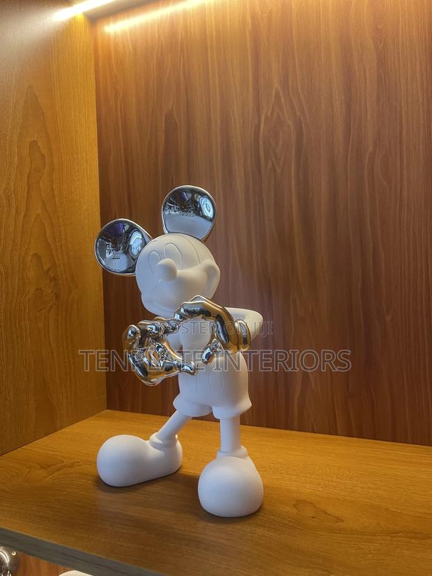 Mickey With Love Sculpture (White) photo 2