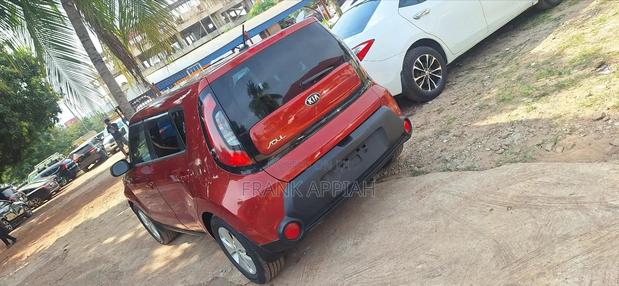 Kia Soul Hatchback 2016 Red