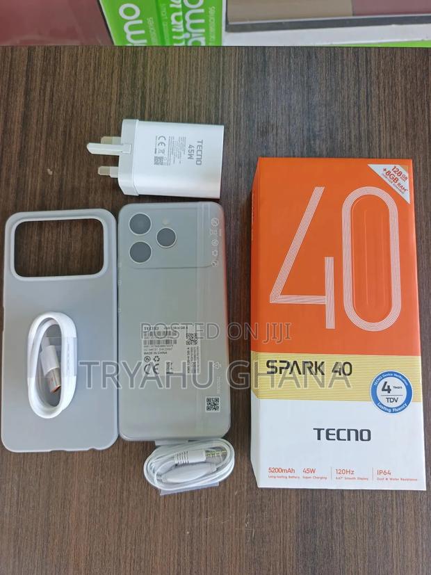 New Tecno Spark 40 128 GB Gray photo 2