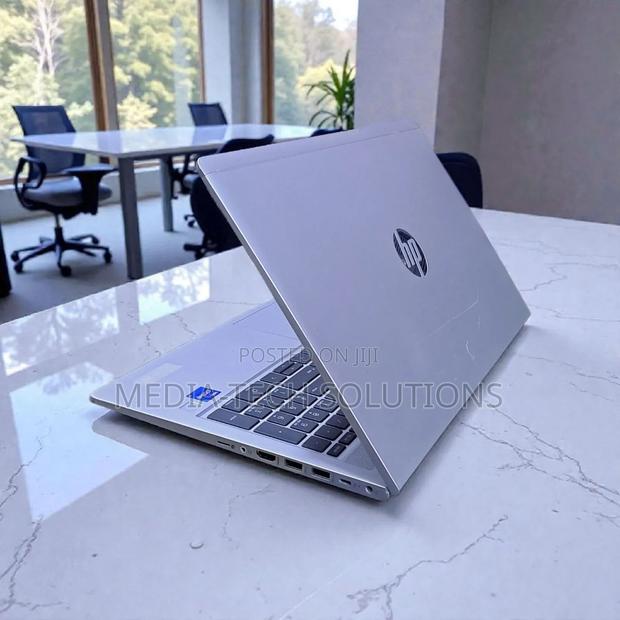 Laptop HP ProBook 650 G8 16GB Intel Core i7 SSD 512GB photo 3