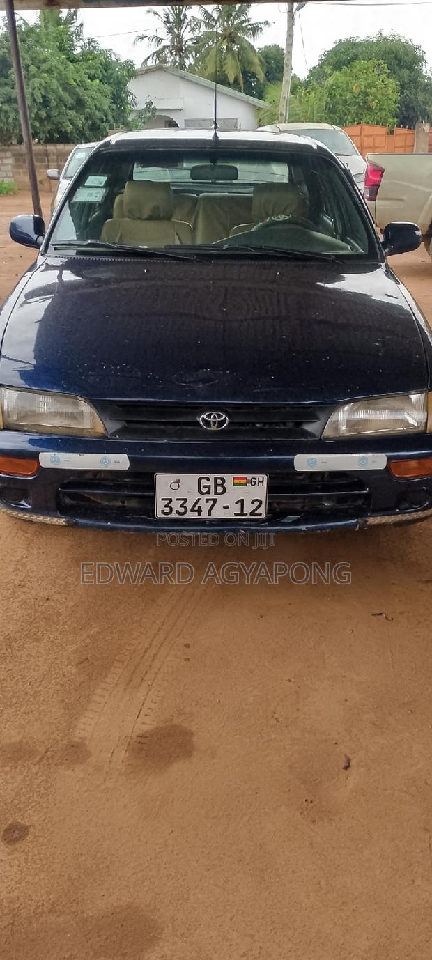 Toyota Corolla Hatchback 2000 Blue