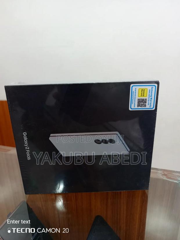 New Samsung Galaxy Z Fold6 256 GB Pink