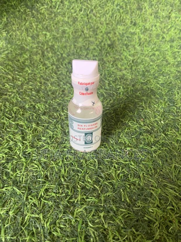 Six Flowers Perfumed Oil · Photo 3