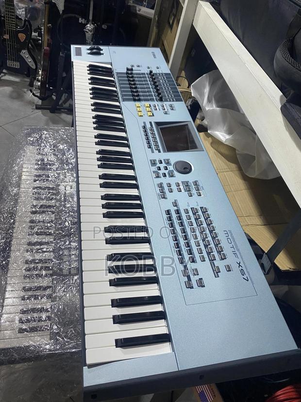 Yamaha Motif Xs7 · Photo 4