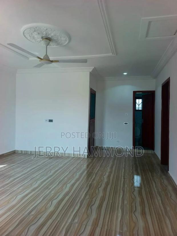 2bdrm Apartment in Bush Road, Teshie for rent · Photo 2