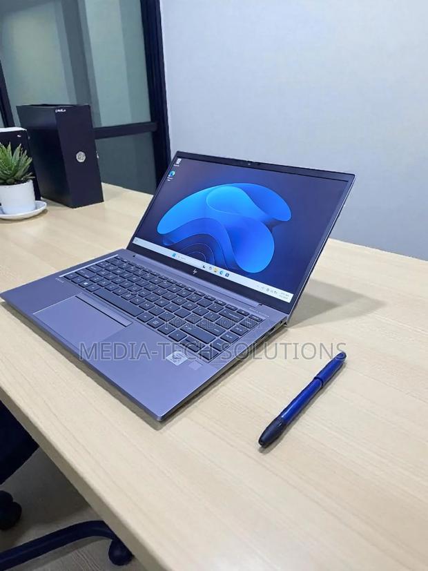 Laptop HP ZBook Firefly 14 G7 16GB Intel Core i7 SSD 512GB photo 5