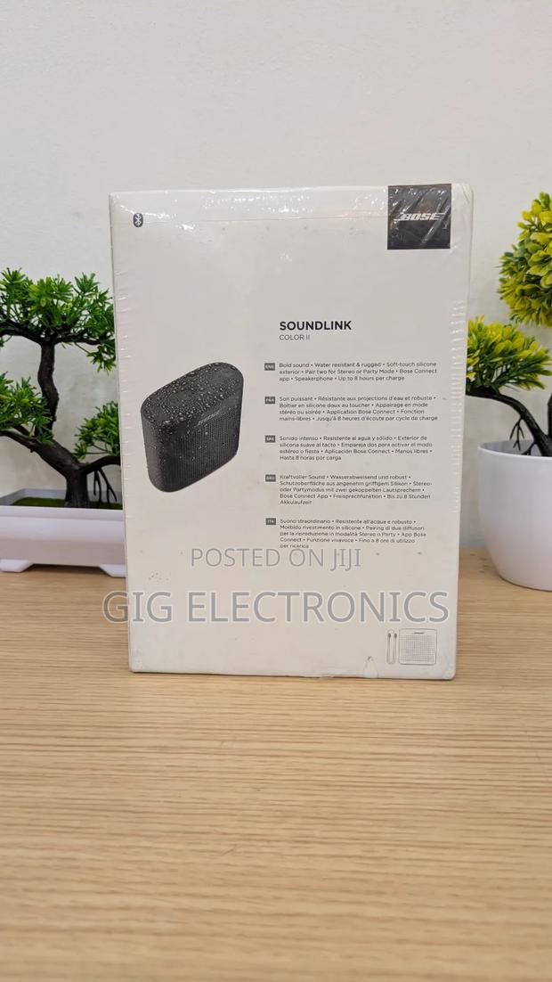Bose Soundlink Color Ii Bluetooth Speaker photo 2