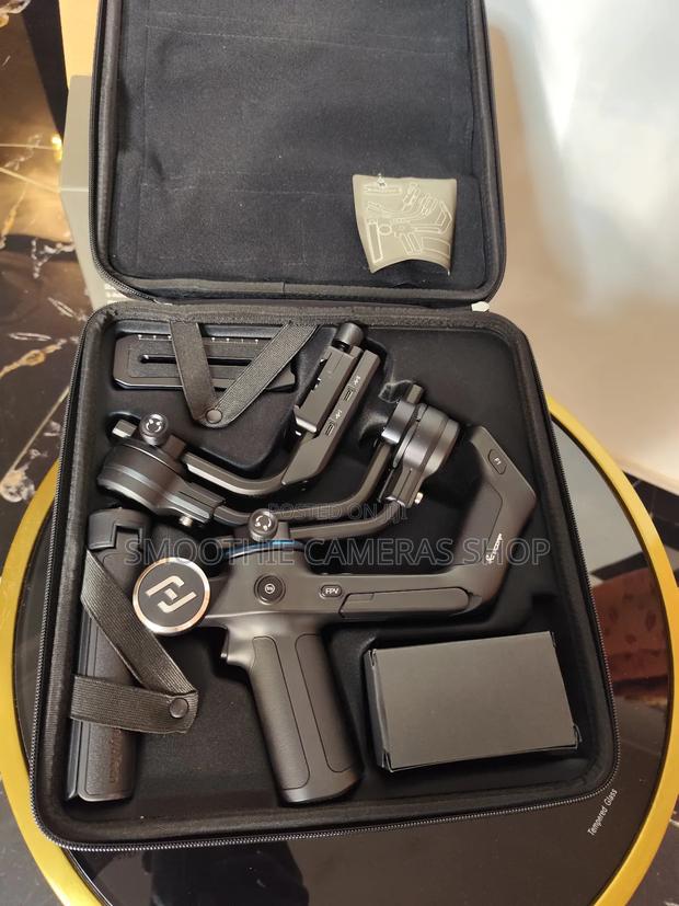 Googo Cameras and Lens Within Gimbal photo 3