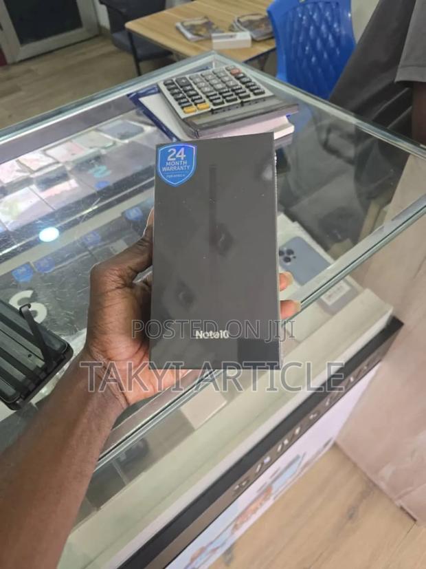 New Samsung Galaxy Note 10 5G 256 GB Black · Photo 3