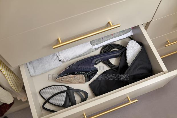 Russell Hobbs Steam Genie 2 In 1 Garment Steamer. photo 2