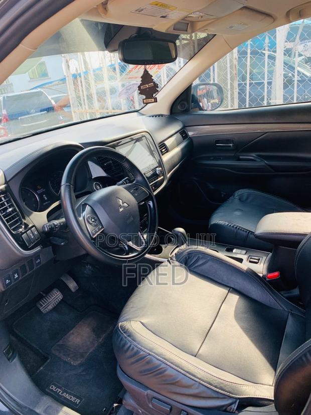 Mitsubishi Outlander SEL FWD 2020 Black