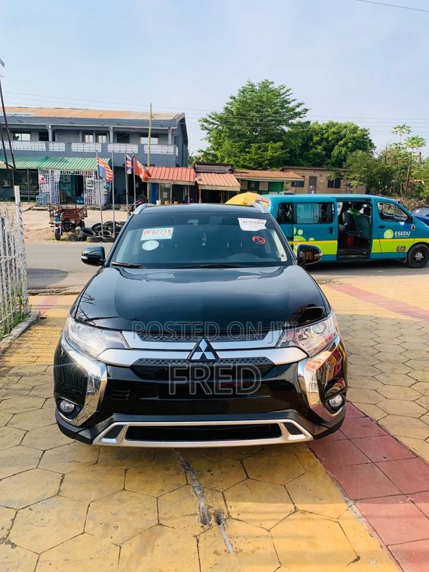 Mitsubishi Outlander SEL FWD 2020 Black