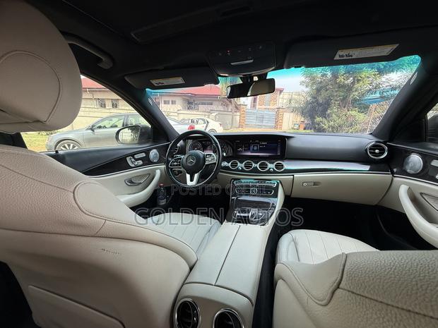 Mercedes-Benz E300 2019 Black