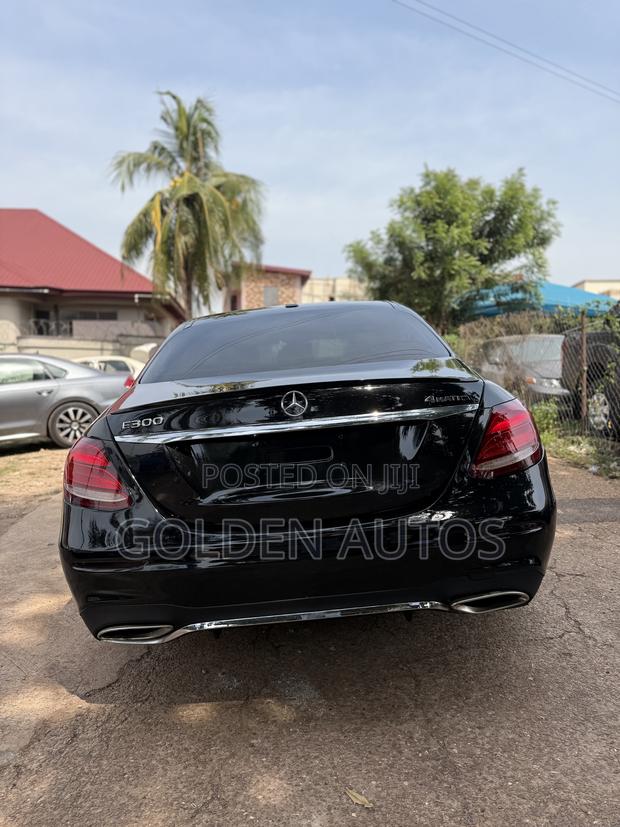 Mercedes-Benz E300 2019 Black